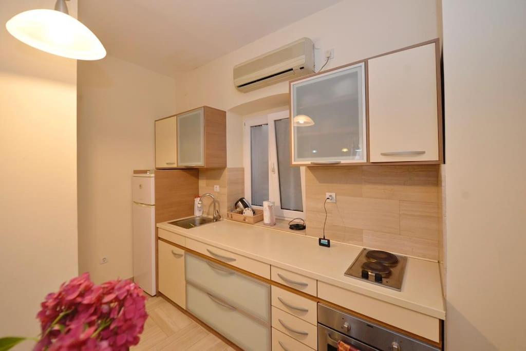Apartment Cathedral Kotor Bagian luar foto