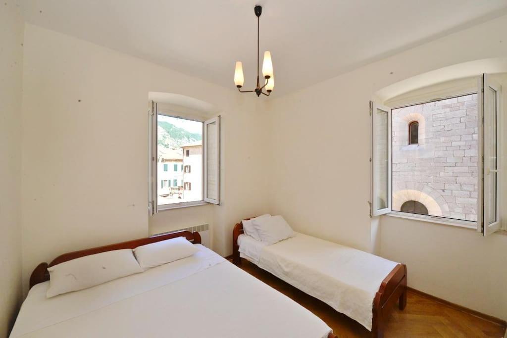 Apartment Cathedral Kotor Bagian luar foto